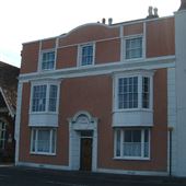 Flat 1 (Royal Exchange)