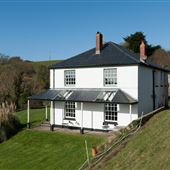 Churchill Farm / Clementine Cottage