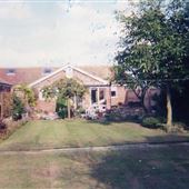 Holt Road, 173