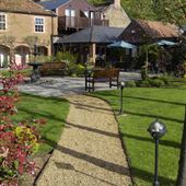 Knights Hill Hotel & Spa