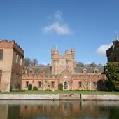 NT - Oxburgh Hall, Garden & Estate