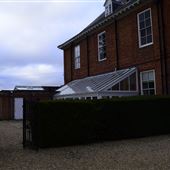 Squerryes Court