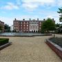 Peninsula Square