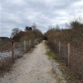 Footpath along Middle Peak Quarry