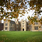 NT - Barrington Court