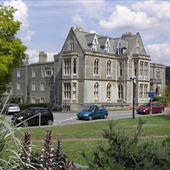 Pippbrook House