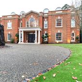 Queenswood House