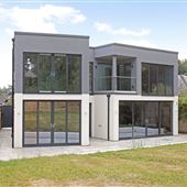 29 Tunnel Wood Close
