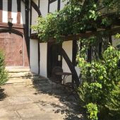 Dukes Place