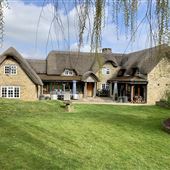 The Thatched Cottage (Oxon)