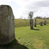 NT - Avebury Stone Circles