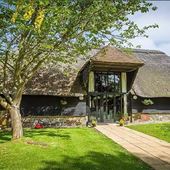 Farthingloe Barn