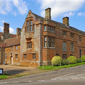 NT - Canons Ashby