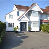 Private home in borehamwood