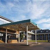 Holiday Inn Luton South