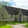 NT - Ashleworth Tithe Barn